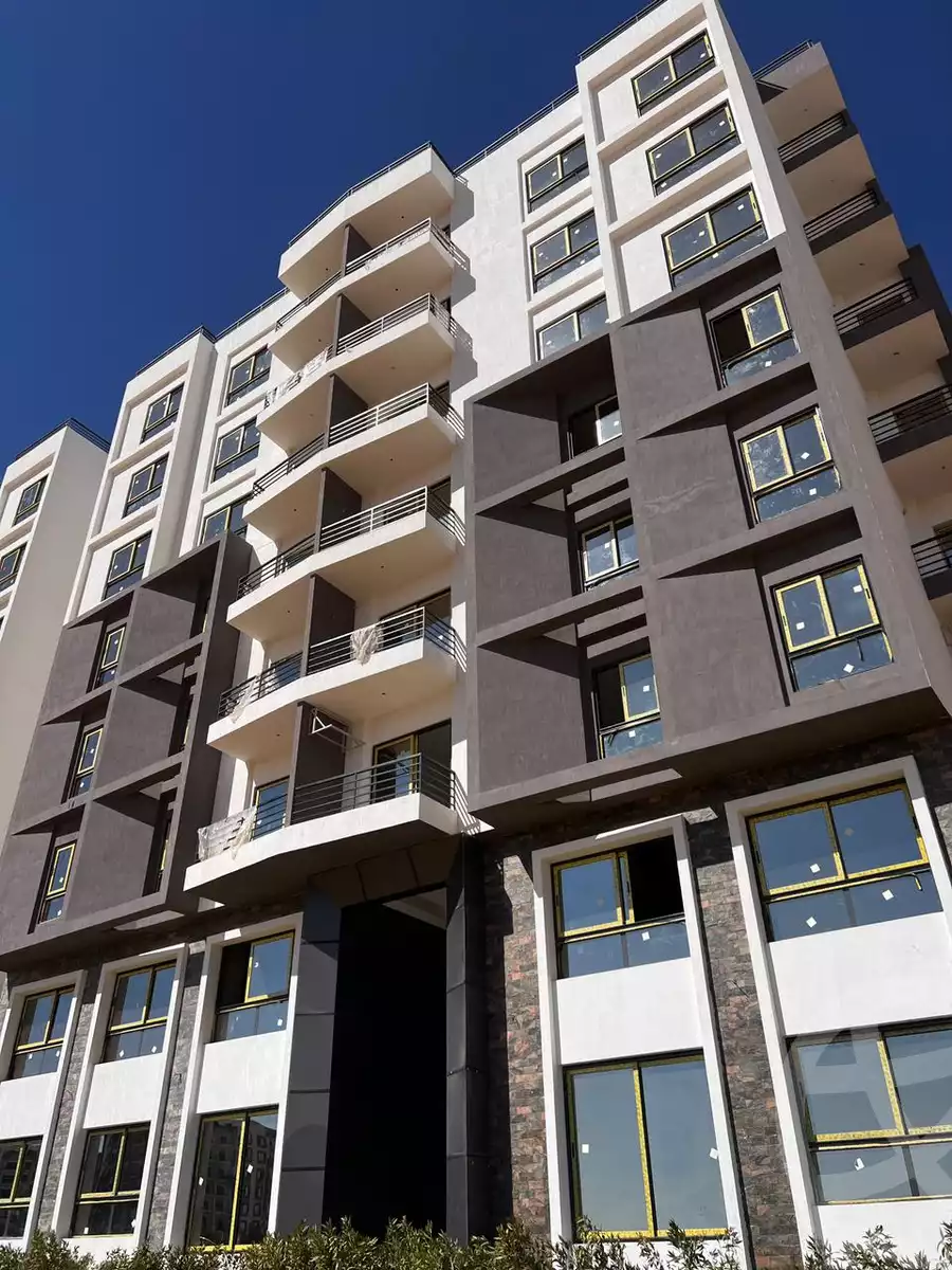 https://aqarmap.com.eg/ar/listing/6272551-for-sale-cairo-new-administrative-capital-r7-green-avenue