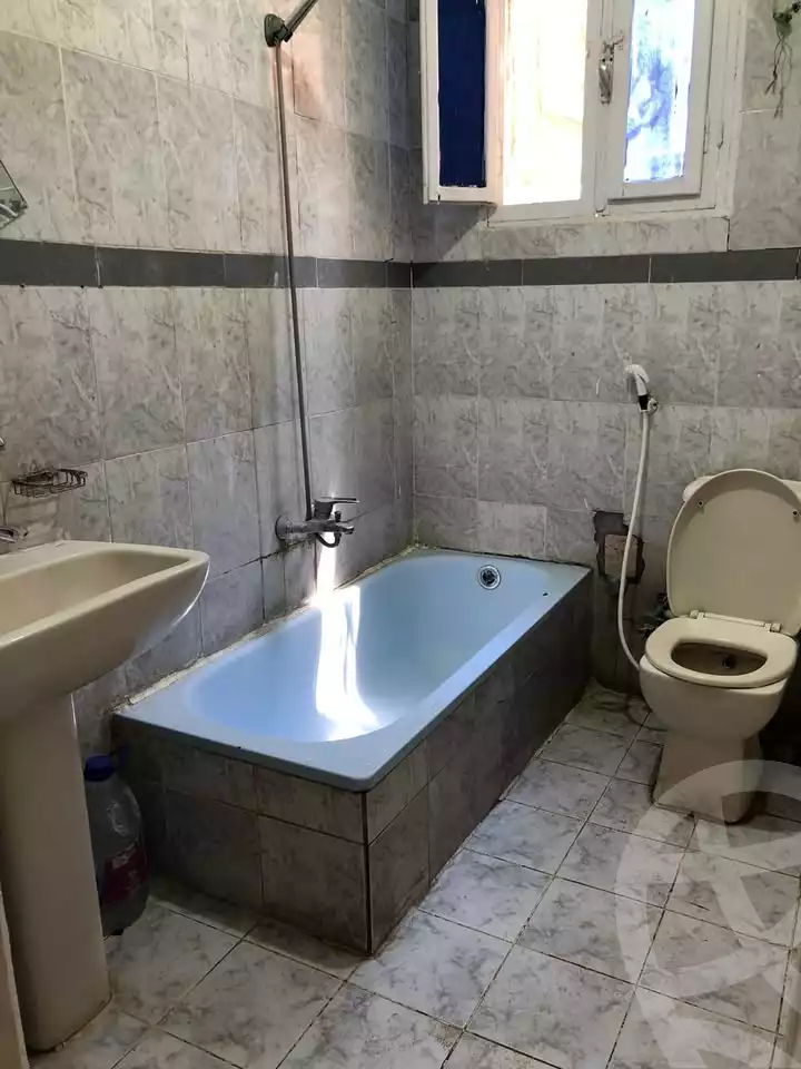 https://aqarmap.com.eg/en/listing/6272906-for-rent-cairo-el-haram-shareaa-el-haram