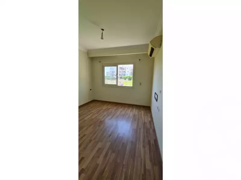 https://aqarmap.com.eg/ar/listing/6273210-for-rent-cairo-el-sheikh-zayed-city-compounds-dh-drys