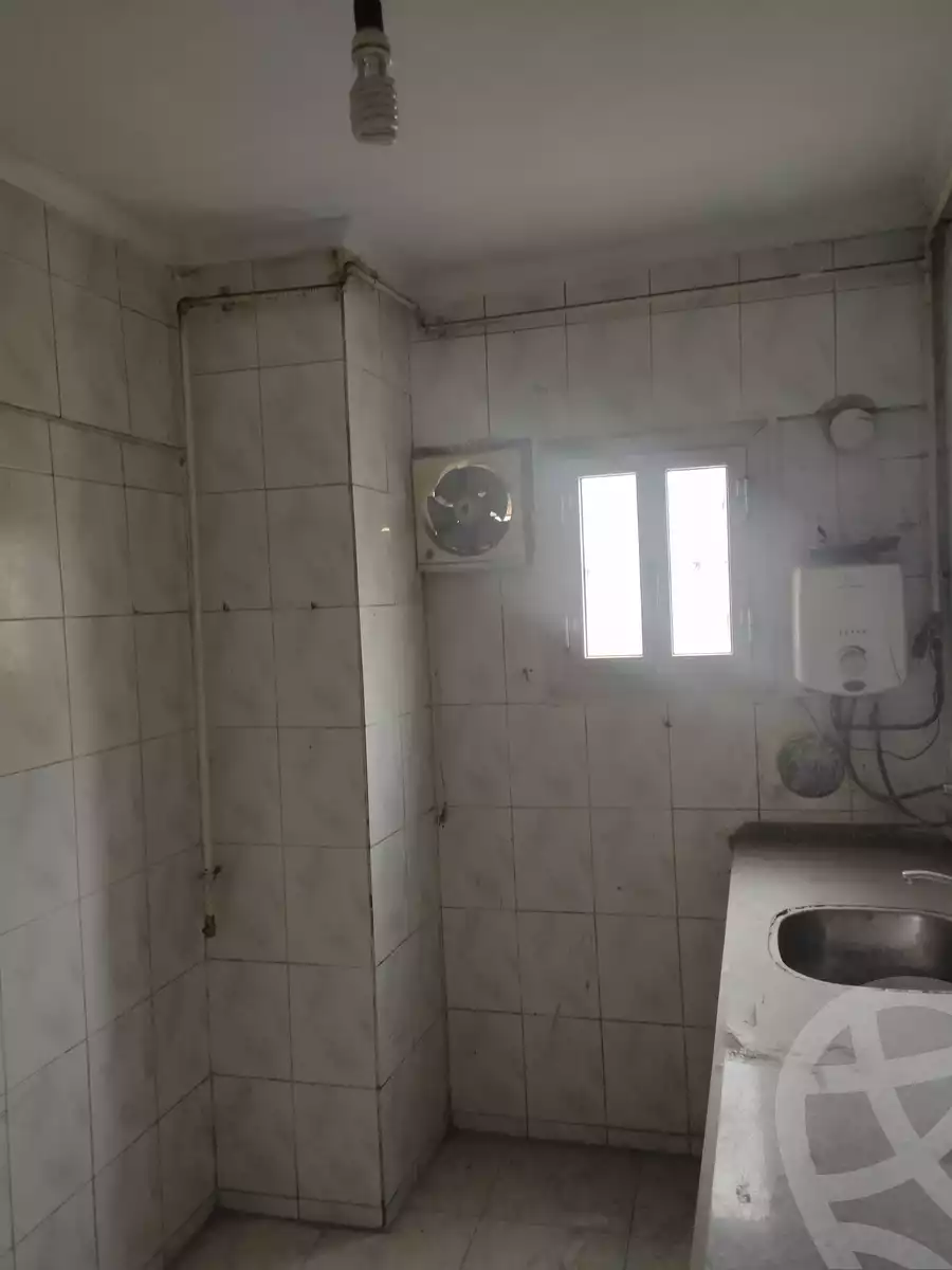 https://aqarmap.com.eg/ar/listing/6276046-for-sale-alexandria-sydy-bshr-sydy-bshr-qbly-street-30