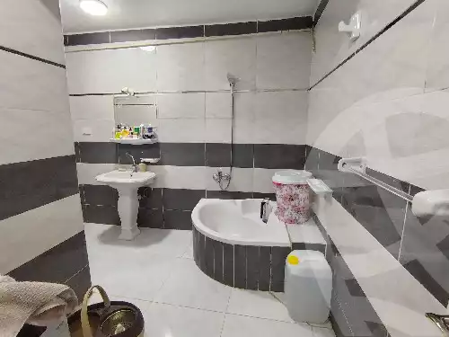 https://aqarmap.com.eg/ar/listing/6276051-for-sale-cairo-faisal-shareaa-el-malek-fasel