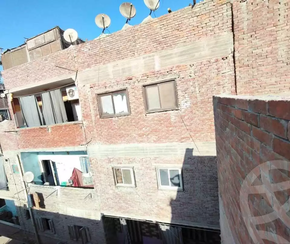 https://aqarmap.com.eg/ar/listing/6276365-for-sale-cairo-helwan-arab-ghounim-ibrahim-badawi-st