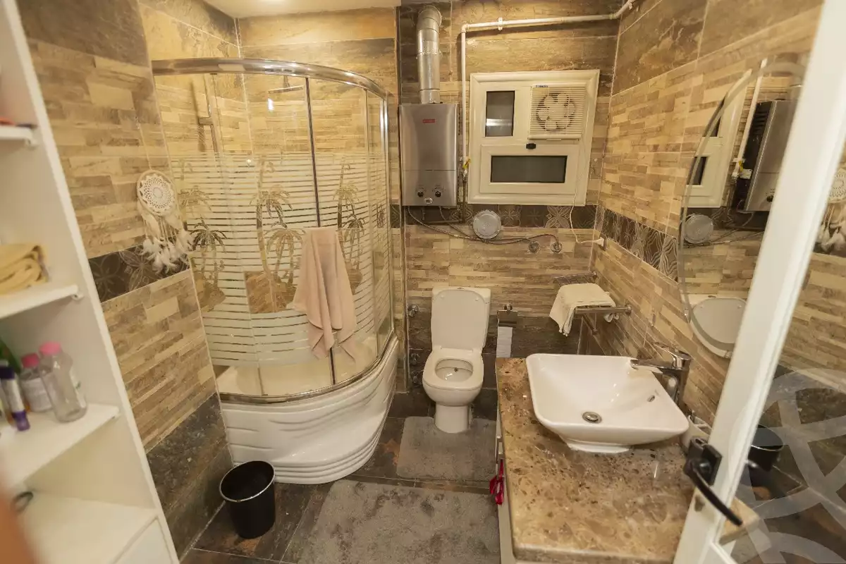 https://aqarmap.com.eg/ar/listing/6277020-for-sale-alexandria-lauran-mohammed-al-eqbal-st