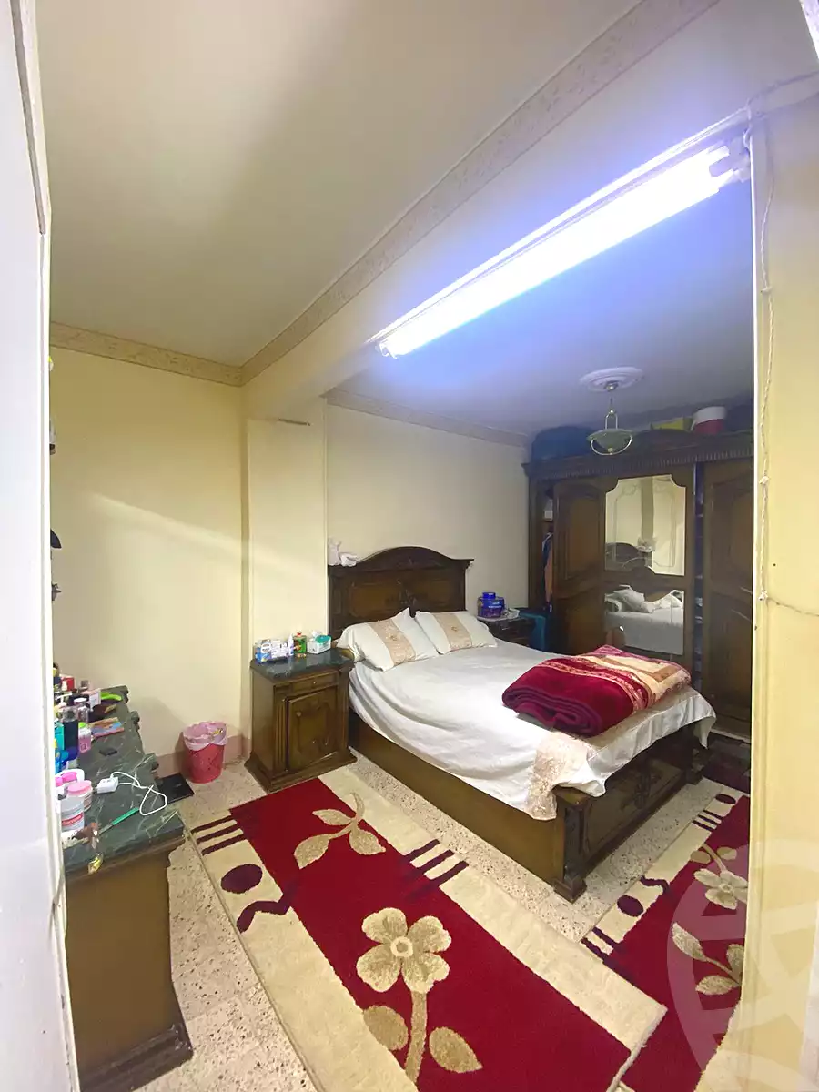 https://aqarmap.com.eg/en/listing/6277653-for-sale-cairo-el-haram-shareaa-khatem-el-morsalen