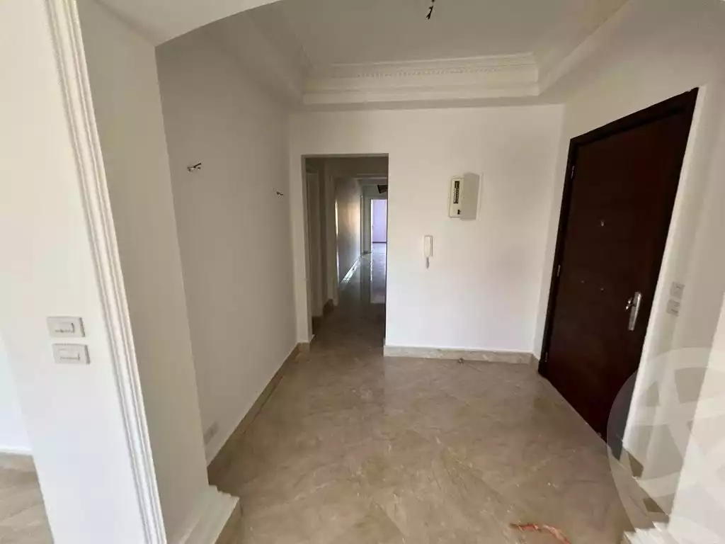 https://aqarmap.com.eg/ar/listing/6277782-for-sale-cairo-el-sheikh-zayed-city-compounds-greens