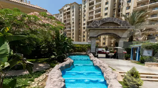 https://aqarmap.com.eg/ar/listing/6278129-for-sale-cairo-el-maadi-compounds-maadi-grand-city