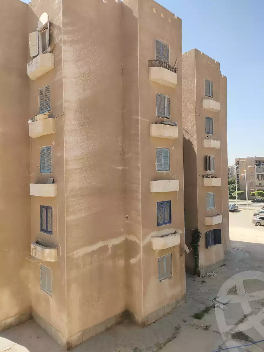 https://aqarmap.com.eg/en/listing/6278244-for-sale-cairo-new-cairo-el-ahyaa-first-neighborhood-street-2