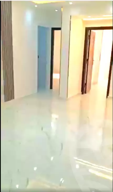 https://aqarmap.com.eg/ar/listing/6278251-for-sale-cairo-helwan-hadayek-helwan-nile-corniche-st