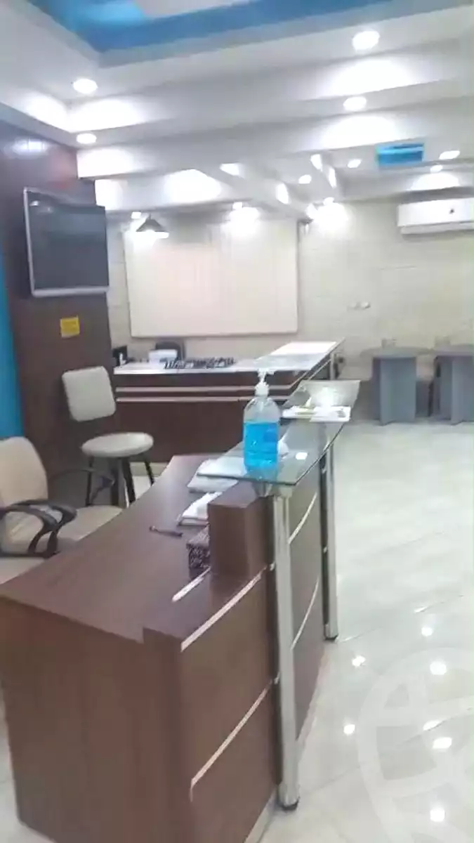 https://aqarmap.com.eg/ar/listing/6278327-for-sale-cairo-helwan-helwan-el-sharkeya-abd-el-rahman-pasha-st