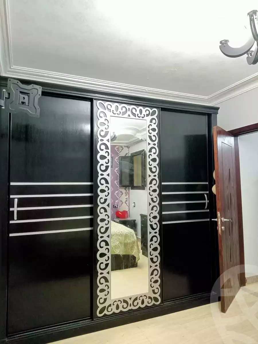 https://aqarmap.com.eg/en/listing/6278677-for-rent-cairo-faisal-kafr-tohormos-queen-nazli-st