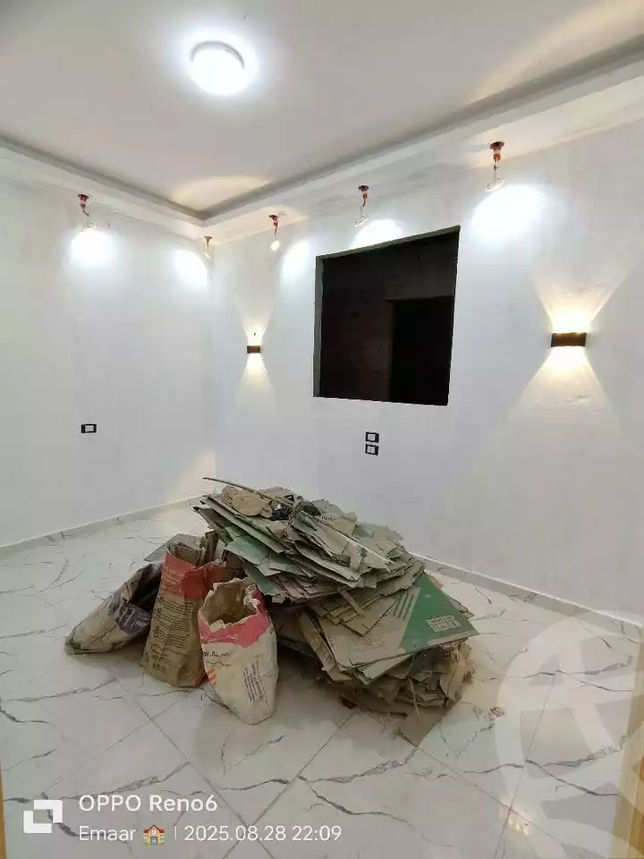https://aqarmap.com.eg/en/listing/6279036-for-sale-qalyubia-shubra-el-khaima-om-bayoumi