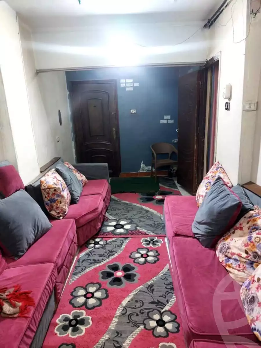 https://aqarmap.com.eg/ar/listing/6279375-for-sale-cairo-helwan-kwrnysh-hlwn