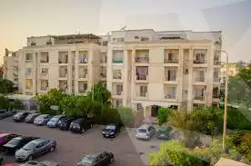 https://aqarmap.com.eg/en/listing/6280134-for-sale-cairo-el-sheikh-zayed-city-compounds-hadayek-el-mohandiseen