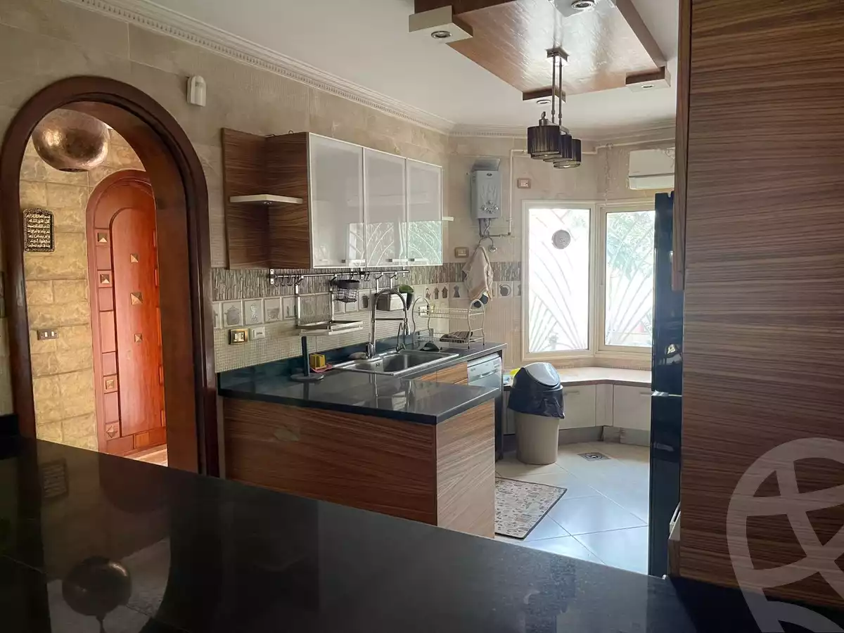 https://aqarmap.com.eg/ar/listing/6280580-for-sale-cairo-el-sheikh-zayed-city-compounds-greens