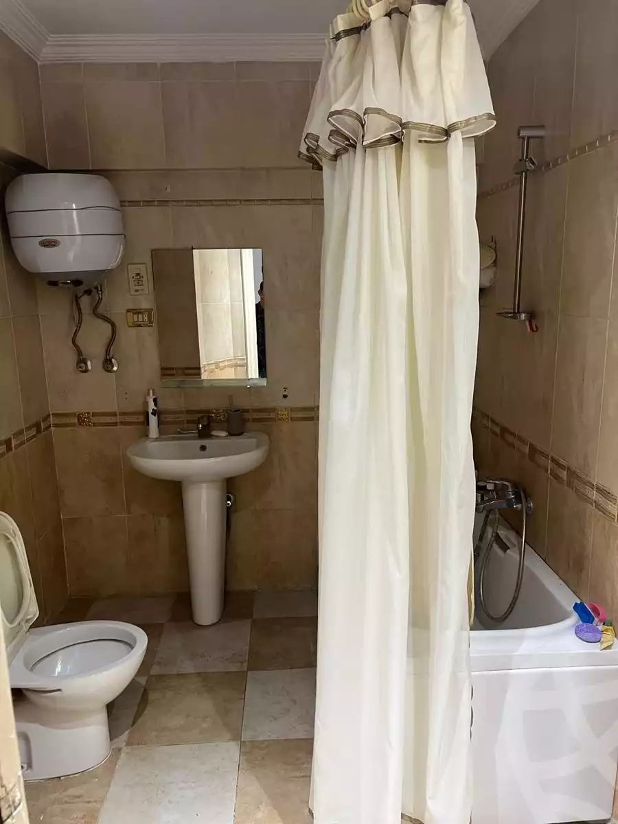 https://aqarmap.com.eg/en/listing/6281035-for-rent-cairo-heliopolis-sheraton-morabaa-el-wozaraa