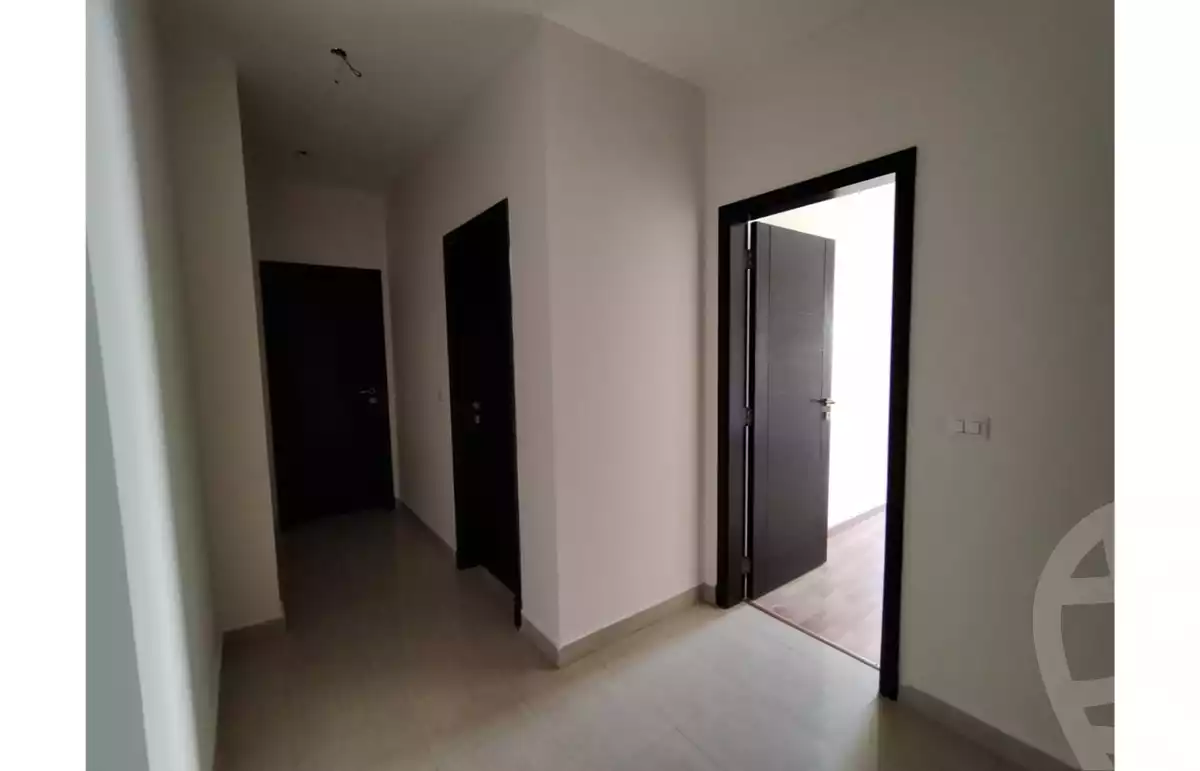 https://aqarmap.com.eg/en/listing/6281931-for-sale-cairo-el-sheikh-zayed-city-compounds-dh-drys