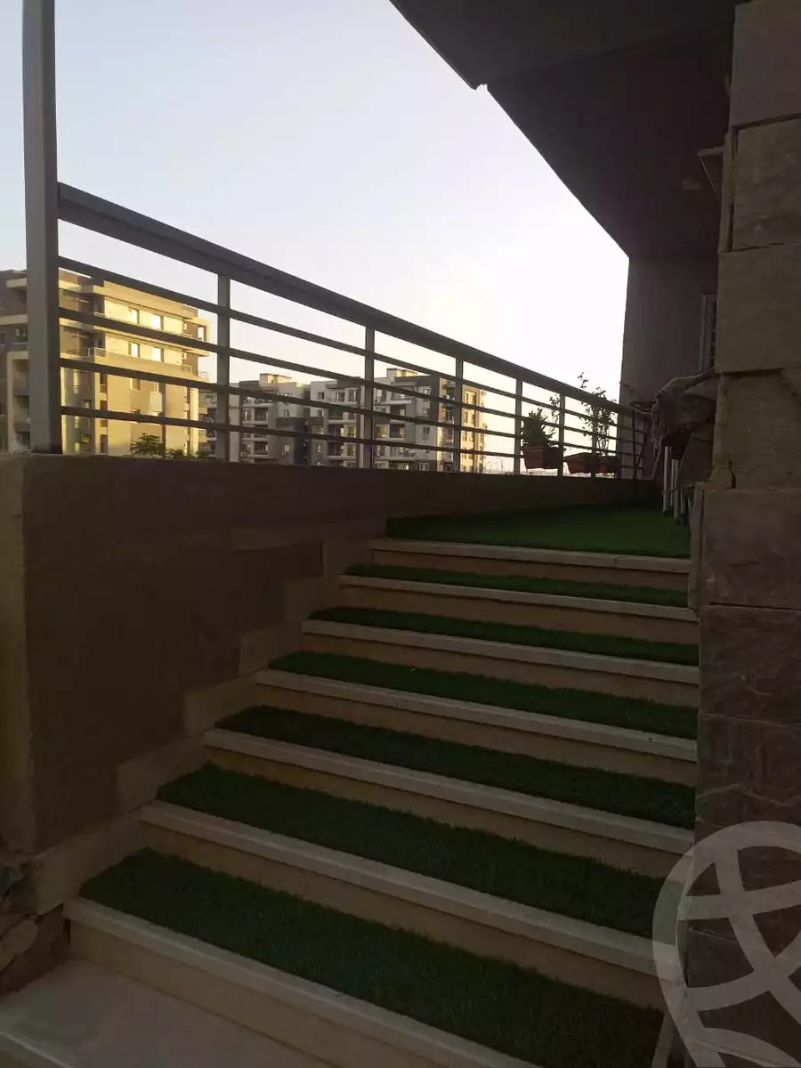 https://aqarmap.com.eg/en/listing/6282273-for-rent-cairo-el-sheikh-zayed-city-compounds-dr-msr