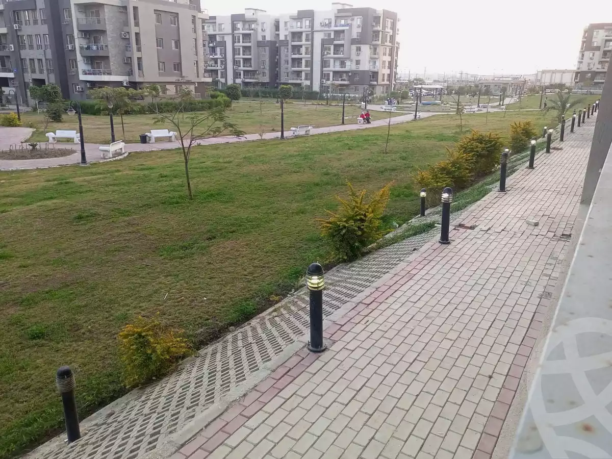 https://aqarmap.com.eg/en/listing/6282273-for-rent-cairo-el-sheikh-zayed-city-compounds-dr-msr