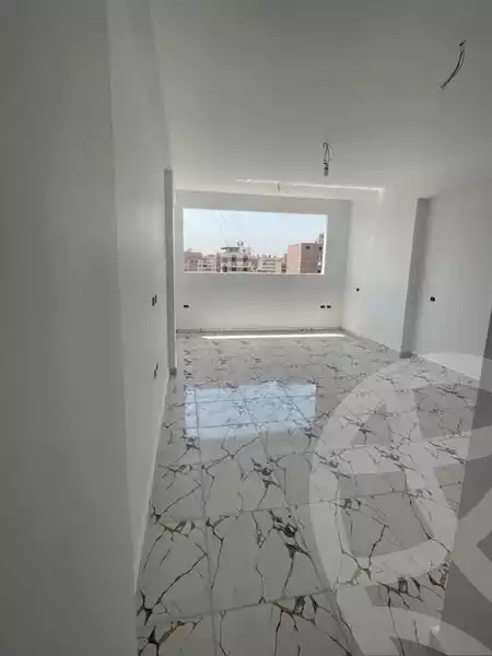 https://aqarmap.com.eg/en/listing/6282426-for-sale-cairo-helwan-hadayek-helwan-el-eshrein-st