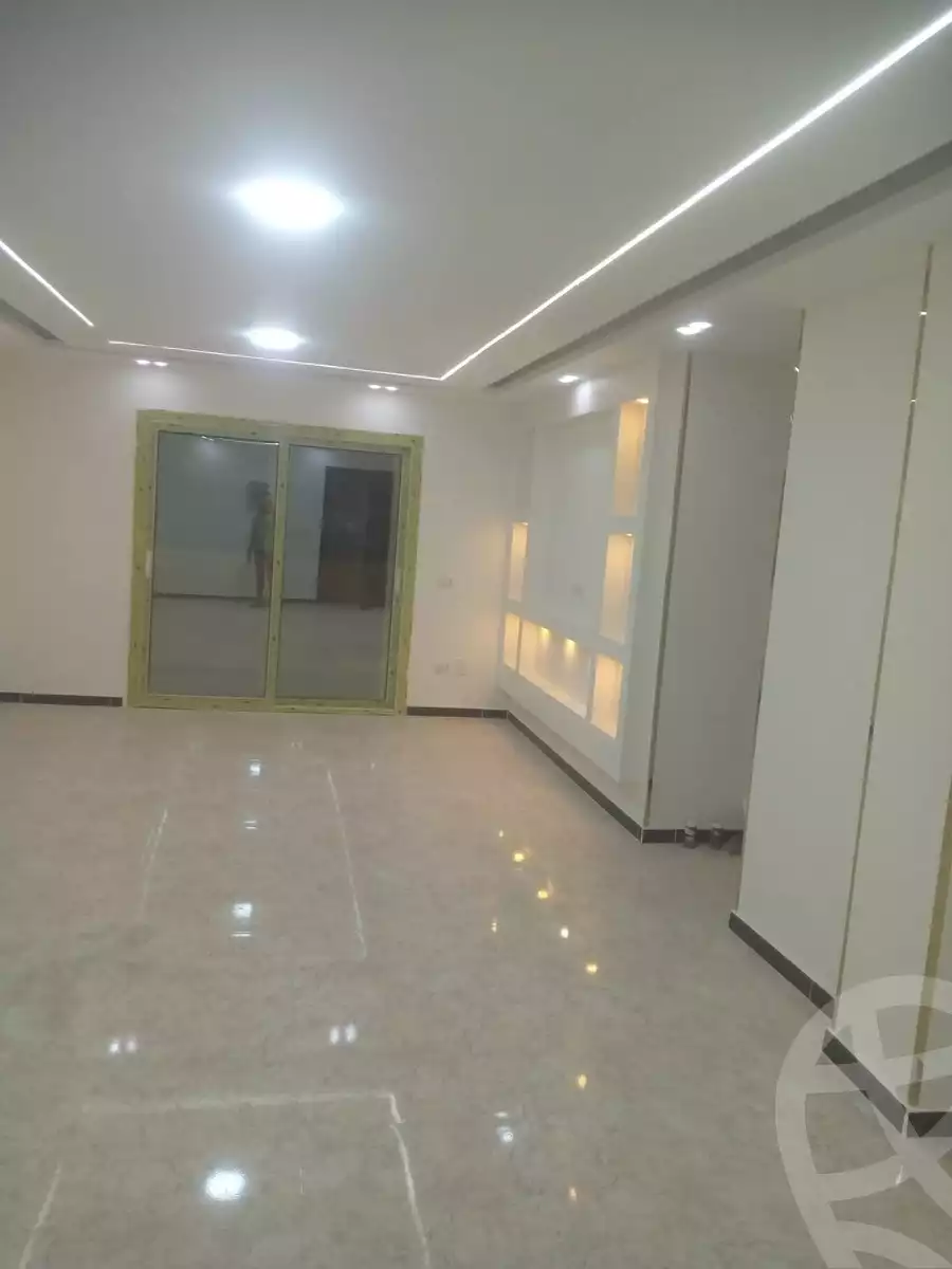 https://aqarmap.com.eg/en/listing/6282562-for-sale-cairo-helwan-helwan-el-sharkeya-ryad-pasha-st