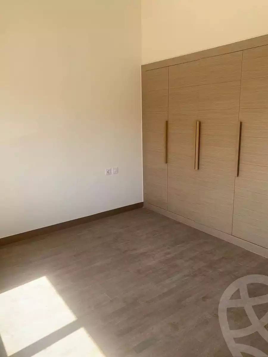https://aqarmap.com.eg/en/listing/6283078-for-sale-cairo-mokattam-compounds-uptown-cairo-the-fourteen-uptown-cairo