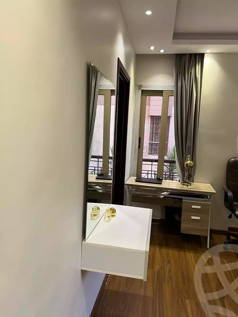 https://aqarmap.com.eg/ar/listing/6283739-for-rent-cairo-el-sheikh-zayed-city-compounds-opera-city