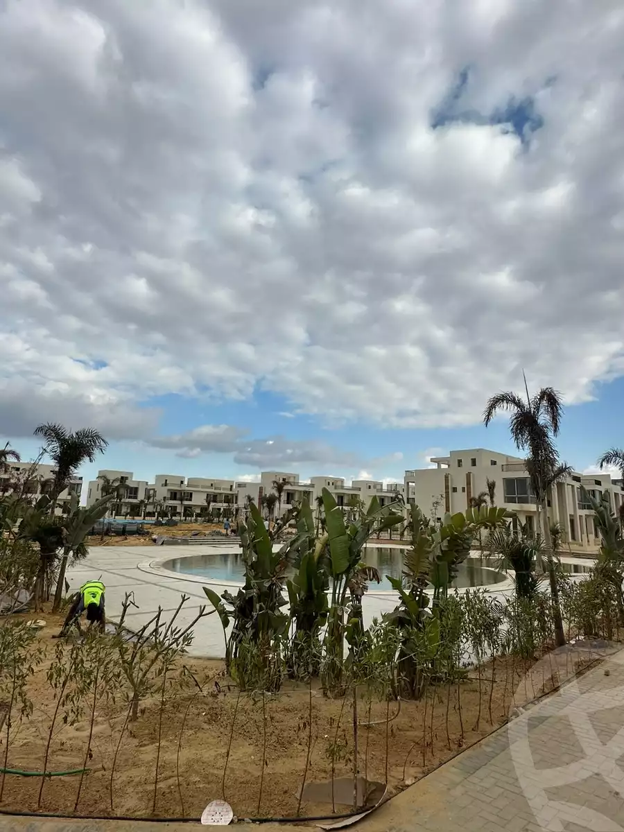https://aqarmap.com.eg/en/listing/6283812-for-sale-cairo-el-sheikh-zayed-city-lshykh-zyd-ljdyd-lac-ville-el-gabry-developments