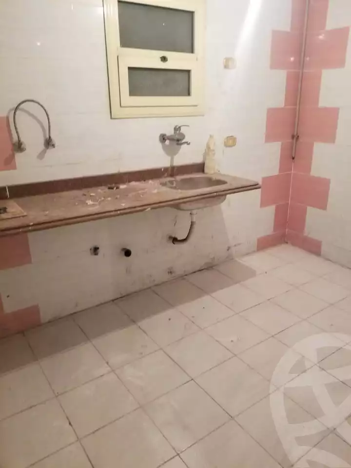 https://aqarmap.com.eg/ar/listing/6283853-for-sale-alexandria-miami