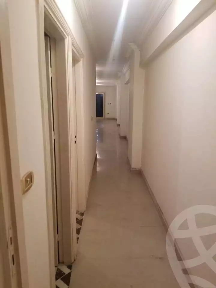 https://aqarmap.com.eg/ar/listing/6283869-for-sale-alexandria-miami