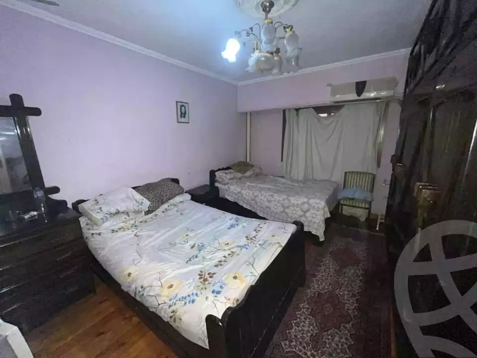 https://aqarmap.com.eg/ar/listing/6283899-for-sale-alexandria-roshdy-shr-bw-qyr-tryq-lhry