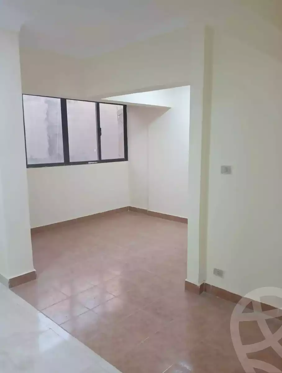 https://aqarmap.com.eg/en/listing/6284575-for-sale-alexandria-zezenia