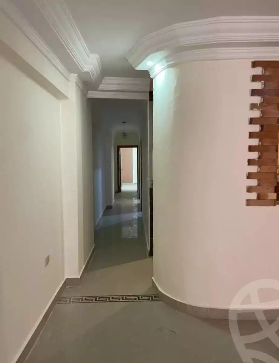 https://aqarmap.com.eg/en/listing/6284685-for-sale-alexandria-camp-cesar-port-said-street