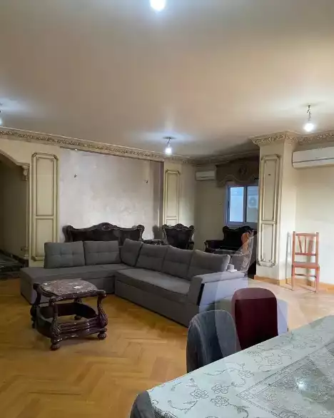 https://aqarmap.com.eg/en/listing/6284970-for-sale-cairo-manial-el-rawda-st
