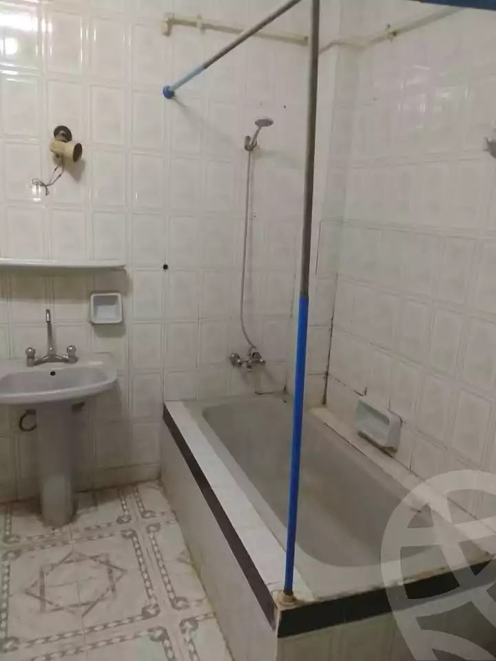 https://aqarmap.com.eg/en/listing/6285530-for-rent-qalyubia-shubra-el-khaima-shubra-el-khaima-city-teraat-el-shabouri-st