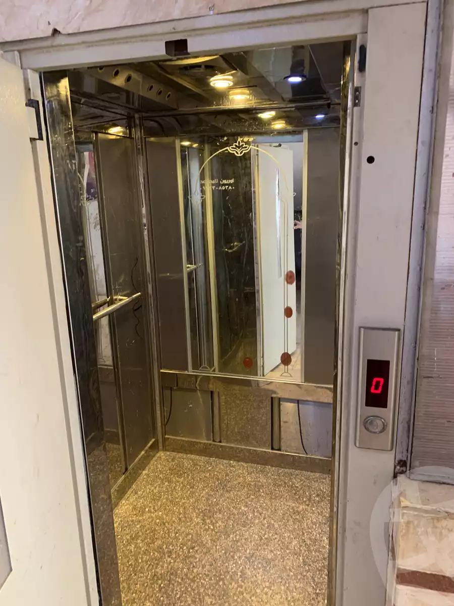 https://aqarmap.com.eg/en/listing/6286076-for-sale-ismailia-ismailia-city-al-ismaileya-road-port-saeed-st