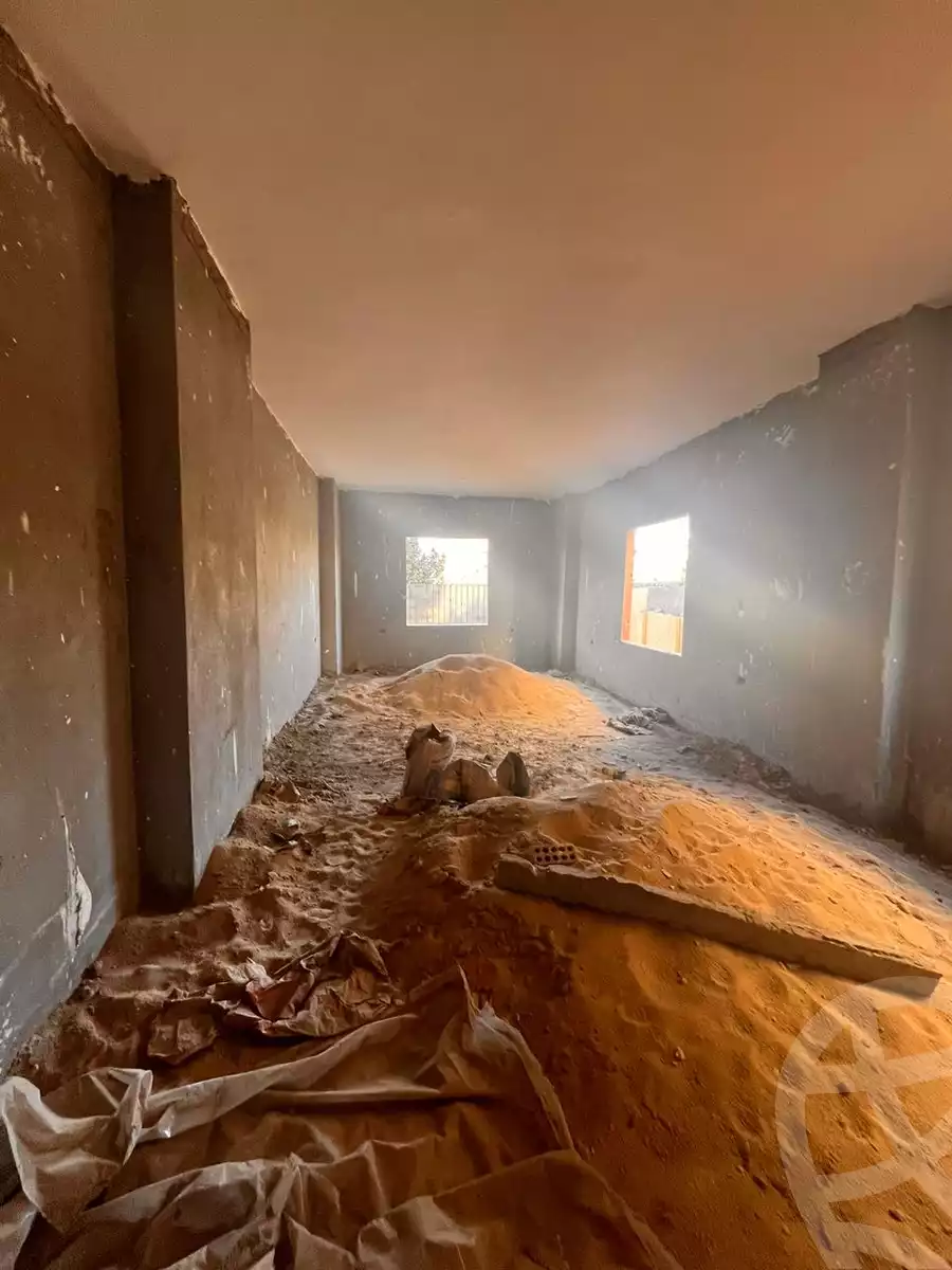 https://aqarmap.com.eg/ar/listing/4979024-for-sale-cairo-al-oubour-el-hay-el-taseaa-el-gamaa-st
