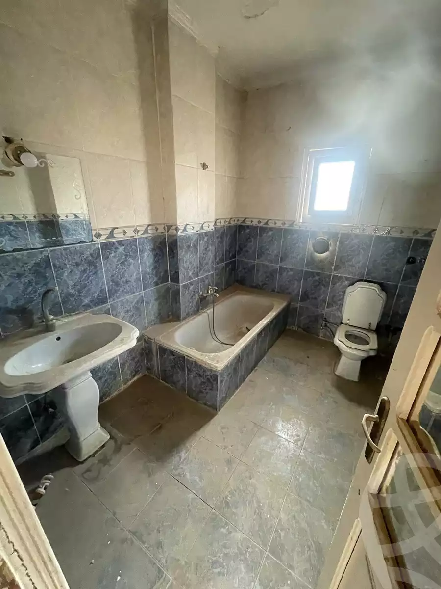 https://aqarmap.com.eg/ar/listing/6290238-for-sale-cairo-helwan-lmjwr-lrb-lmshrw-lmryky