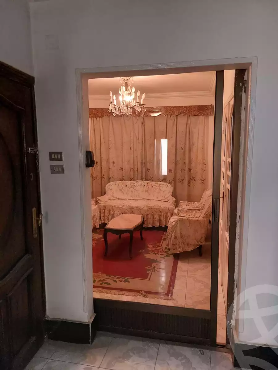 https://aqarmap.com.eg/en/listing/6290908-for-rent-cairo-helwan-helwan-el-sharkeya-ryad-pasha-st