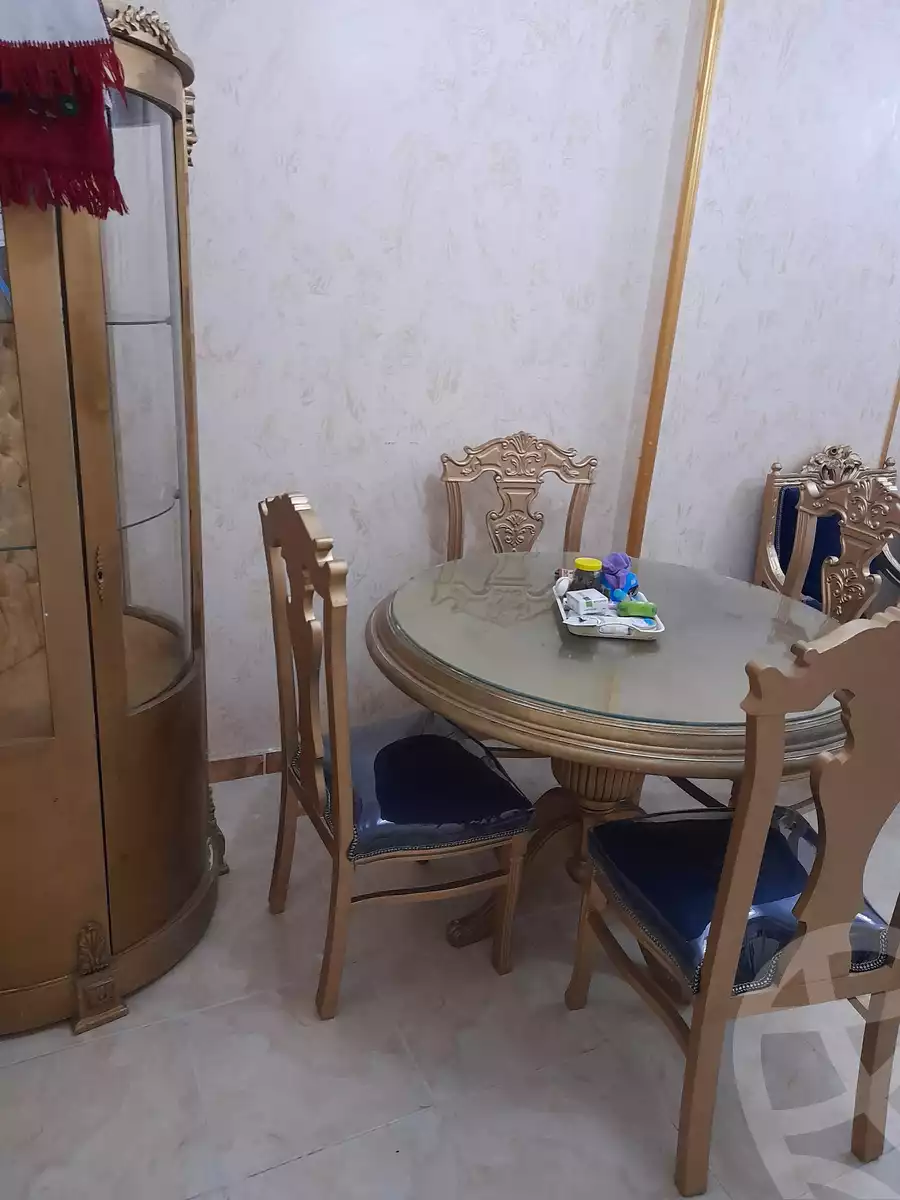 https://aqarmap.com.eg/en/listing/6291123-for-sale-alexandria-moharram-bey-othman-galal-st