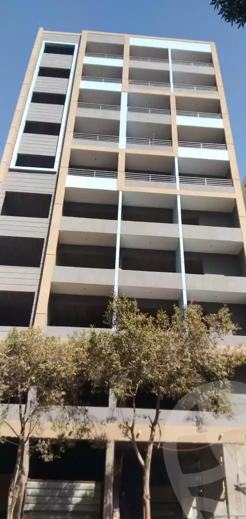 https://aqarmap.com.eg/ar/listing/6291892-for-sale-cairo-helwan-mohamed-sayed-ahmed-st