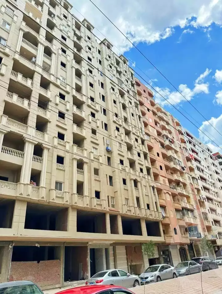 https://aqarmap.com.eg/ar/listing/6292213-for-sale-beheira-damanhour-damanhour-city-el-daght-el-aaly-st