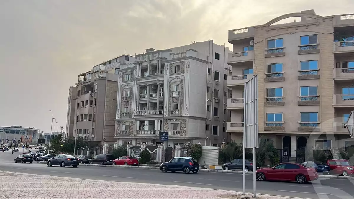 https://aqarmap.com.eg/en/listing/6292607-for-sale-cairo-new-cairo-el-banafsg-el-banafsag-omarat-al-gabri-st
