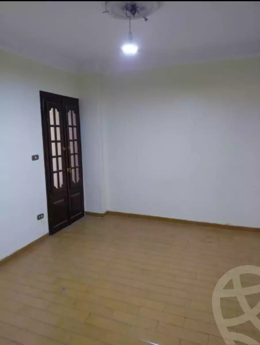 https://aqarmap.com.eg/ar/listing/6293319-for-rent-gharbia-tanta-tanta-city-el-nahas-st