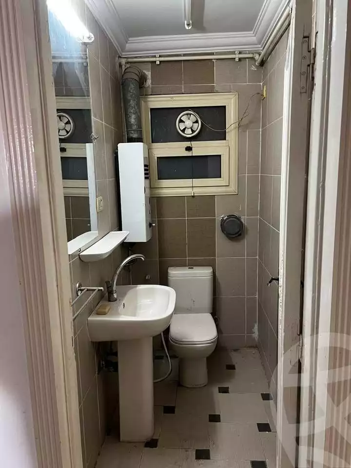 https://aqarmap.com.eg/en/listing/6293910-for-sale-cairo-heliopolis-el-higaz-square-el-hegaz-st