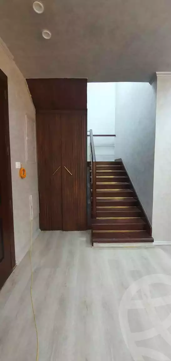 https://aqarmap.com.eg/en/listing/6295051-for-sale-cairo-new-cairo-compounds-the-square