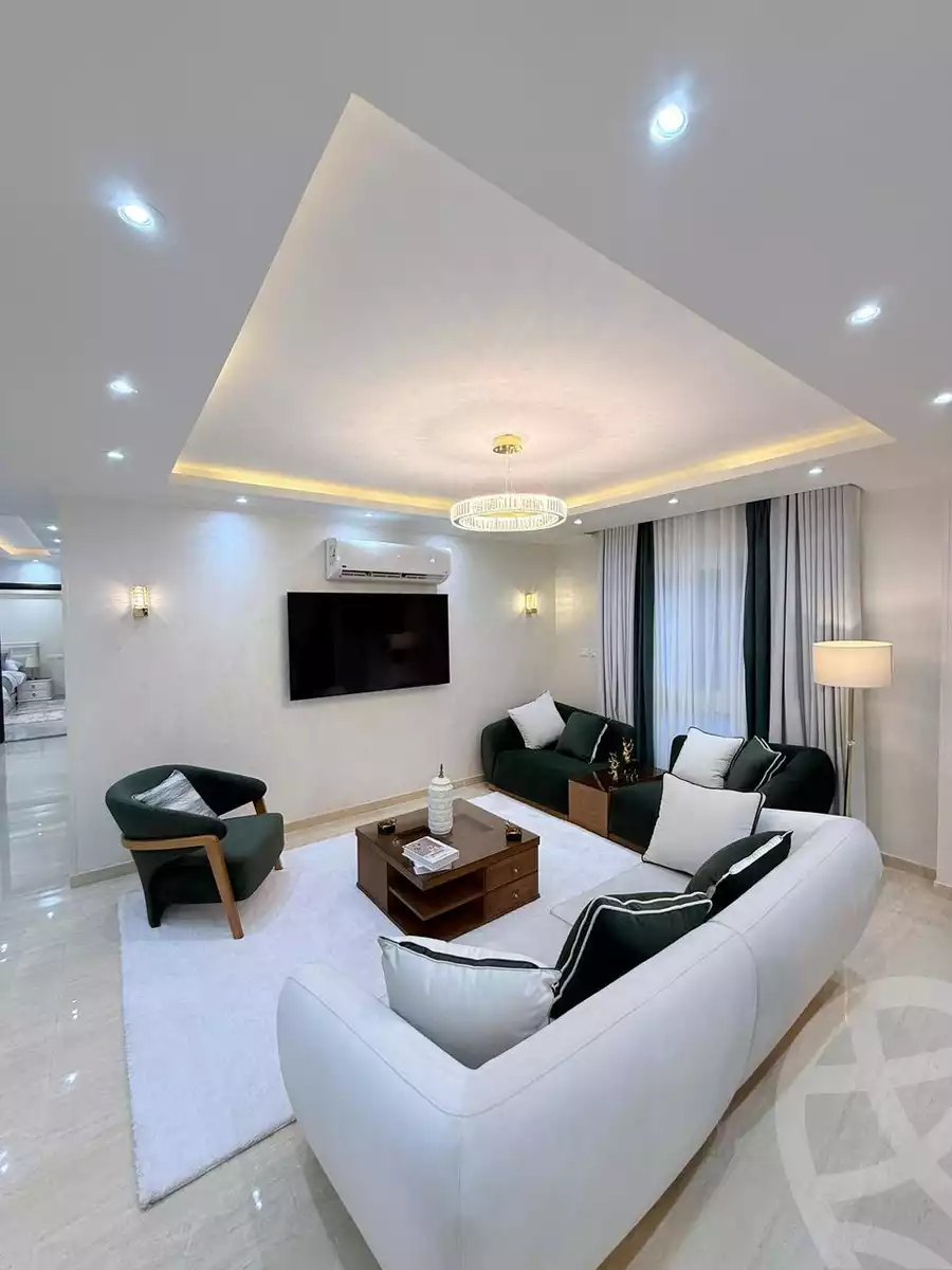 https://aqarmap.com.eg/en/listing/6296071-for-sale-cairo-new-cairo-compounds-mwrd-fq-llttwyr