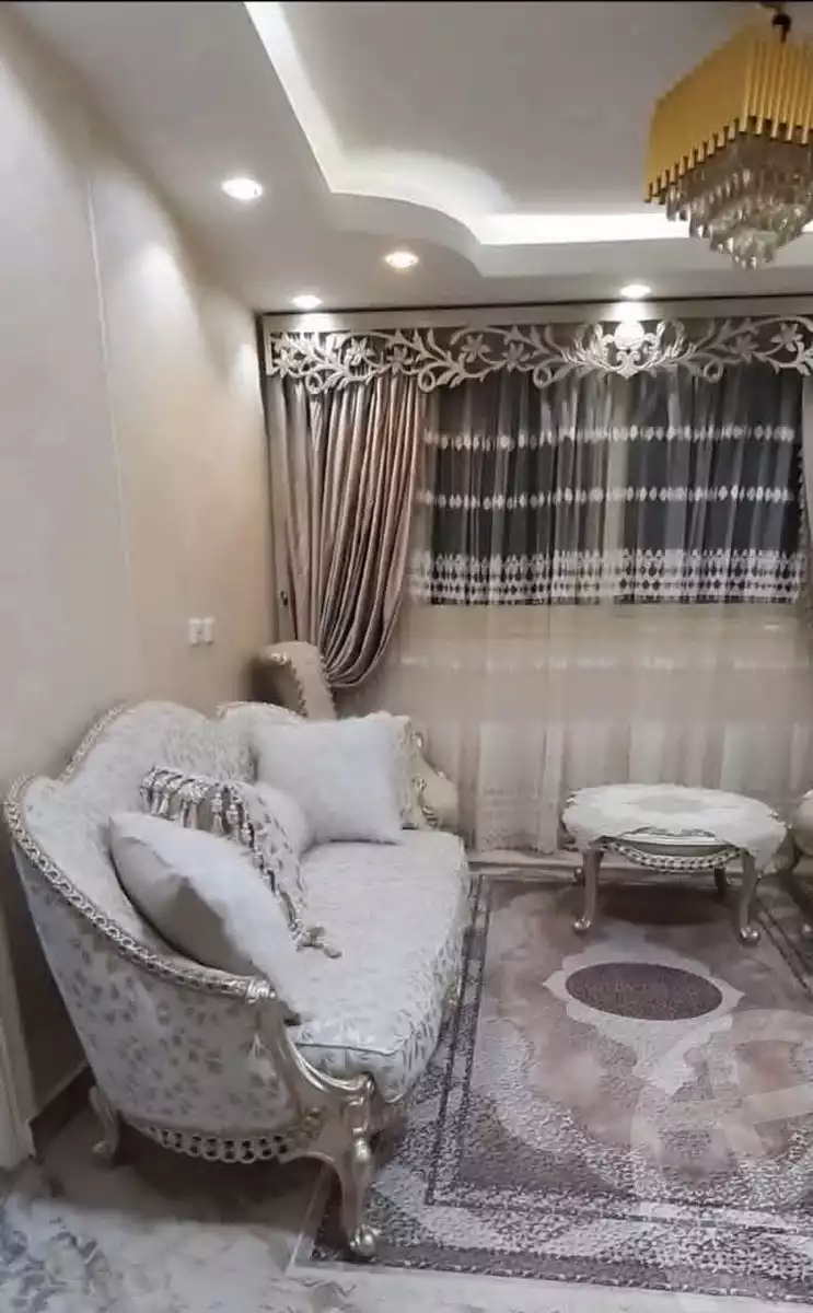 https://aqarmap.com.eg/ar/listing/6296434-for-sale-cairo-ain-shams-ain-shams-el-sharkia-el-zahraa-st