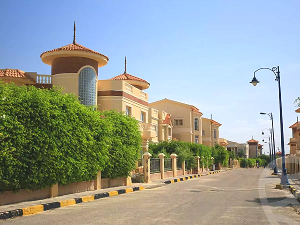 https://aqarmap.com.eg/en/listing/2840351-projects-orouba-royal
