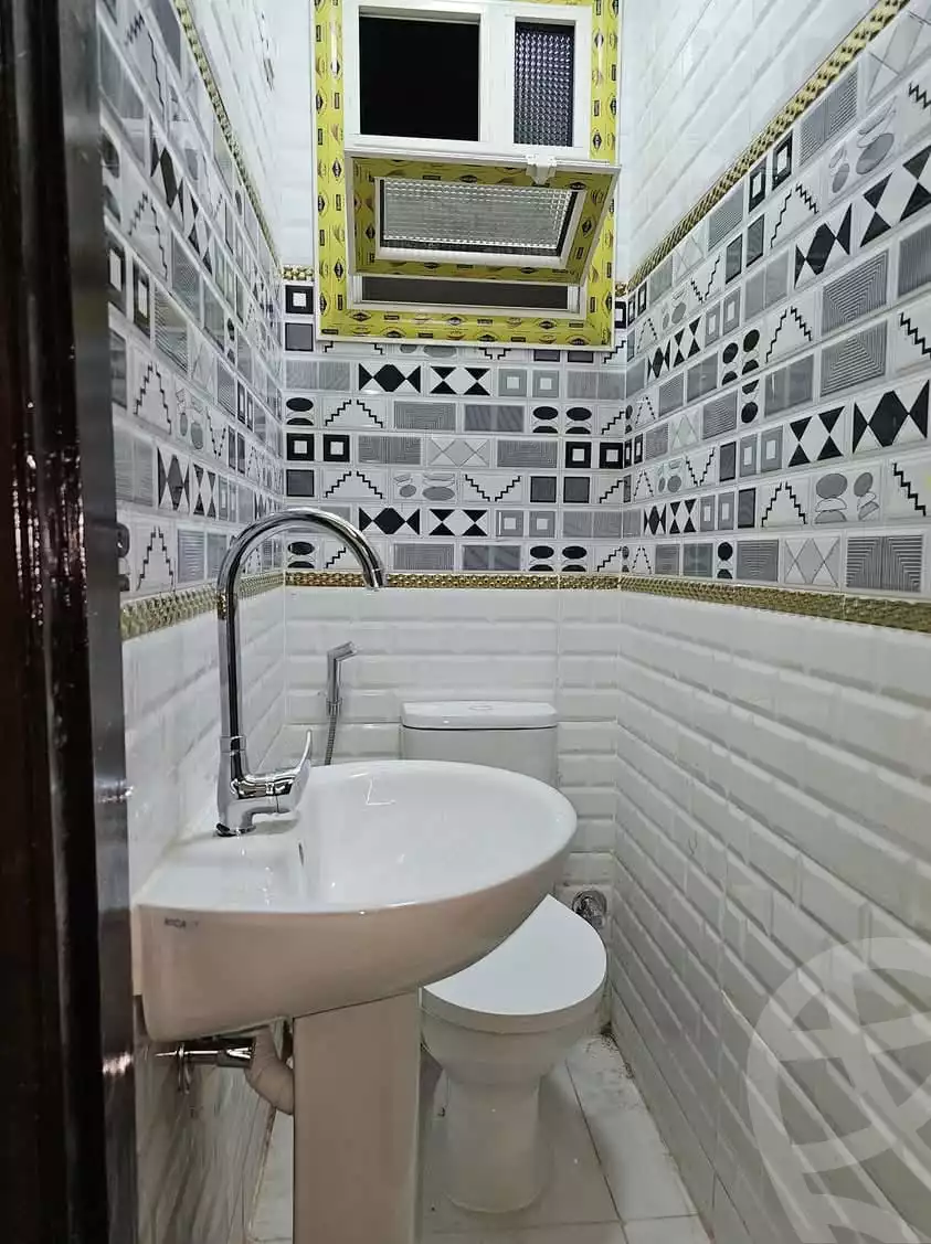 https://aqarmap.com.eg/en/listing/6297394-for-sale-cairo-el-haram-el-lebeny-soltan-khattab-st