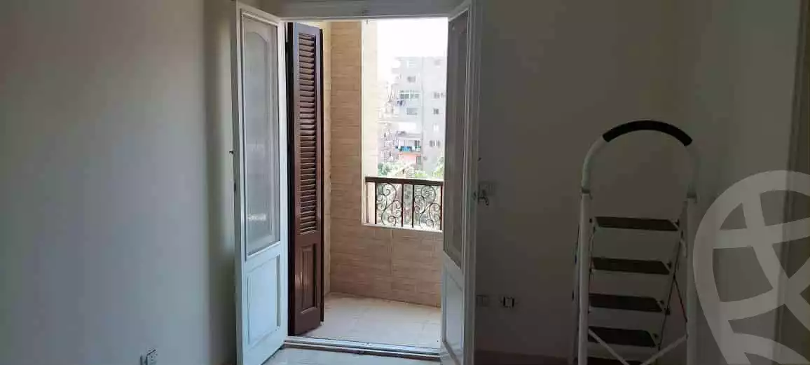 https://aqarmap.com.eg/en/listing/6297837-for-sale-cairo-ain-shams-ahmed-esmat-st